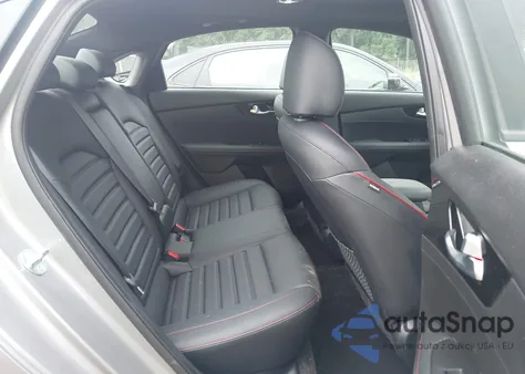 2024 Kia Forte Gt z USA, uszkodzony, nr VIN 3KPF44AC1RE706378